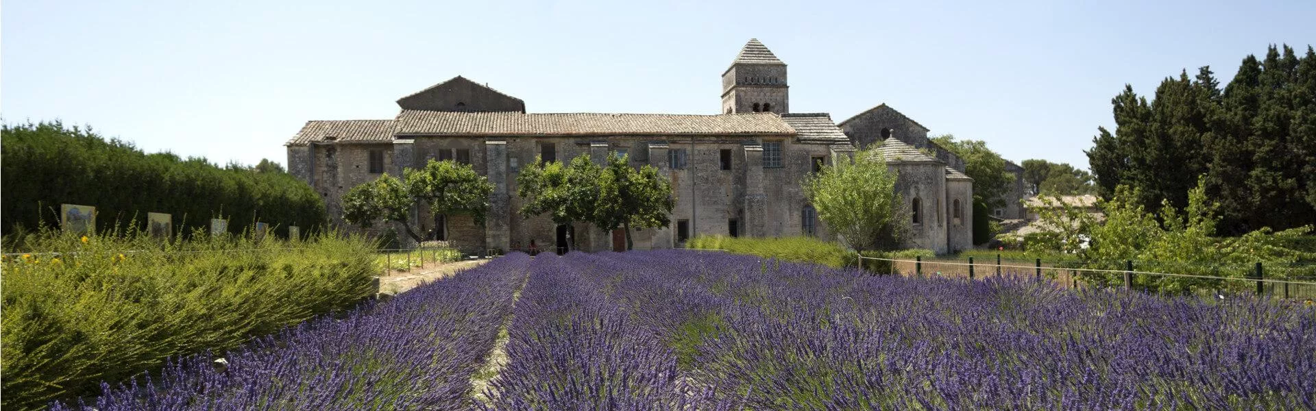 Genieten op een vakantiepark in Arles